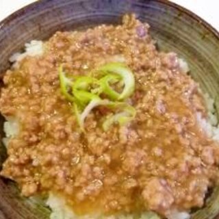 １度で２度おいしい♪ひき肉丼♪